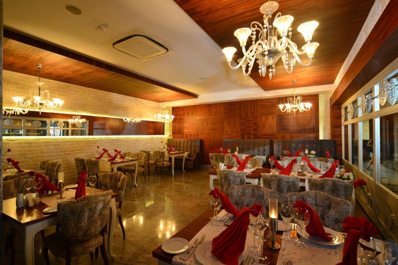 Side Crown Palace Ultra All Inclusive Esterno foto